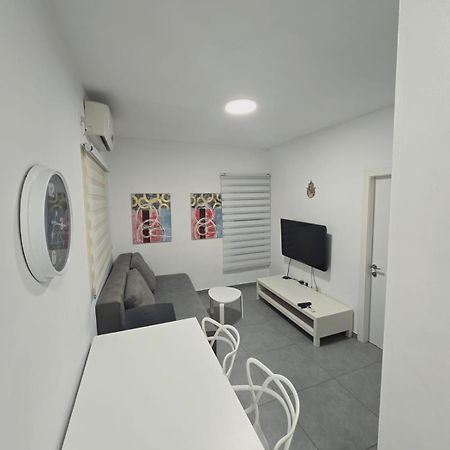 Gk Apartment Harmony Bat Jám Kültér fotó