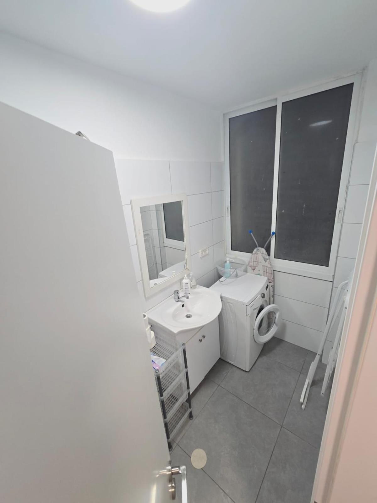 Gk Apartment Harmony Bat Jám Kültér fotó